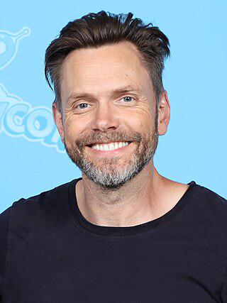 Joel McHale Height