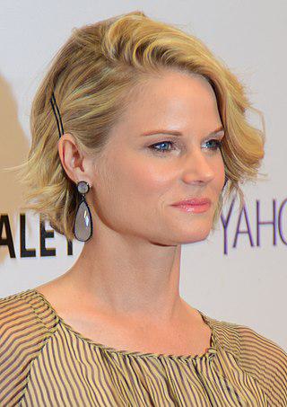 Joelle Carter Height