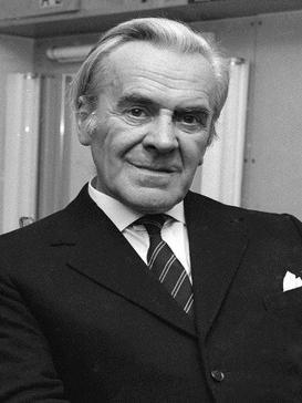 John Le Mesurier Height