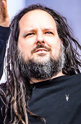 Jonathan Davis Height