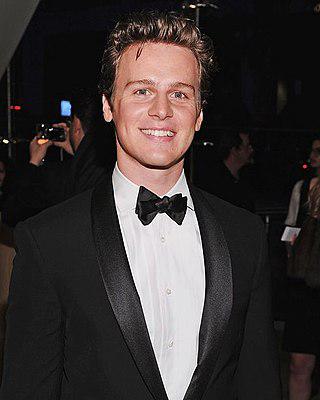 Jonathan Groff Height