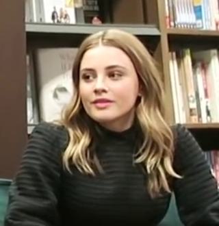 Josephine Langford Height