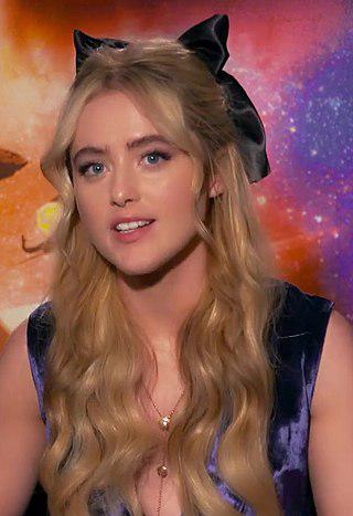 Kathryn Newton Height