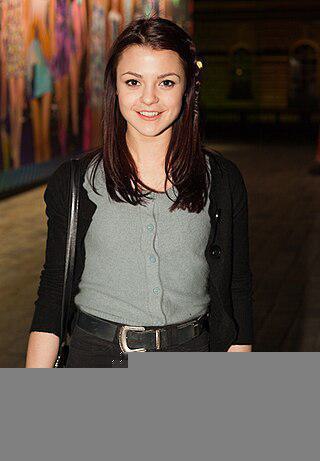 Kathryn Prescott Height