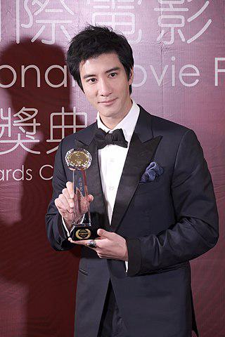 Leehom Wang Height