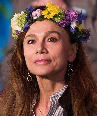 Lena Olin Height