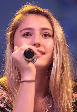 Lia Marie Johnson Height