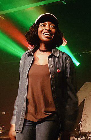 Little Simz Height