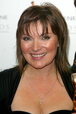 Lorraine Kelly Height