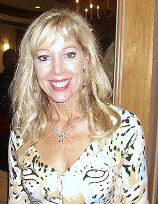 Lynn Holly Johnson Height