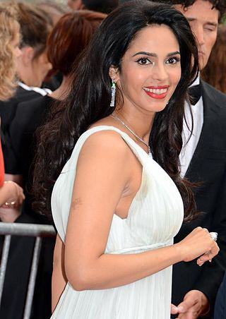 Mallika Sherawat Height