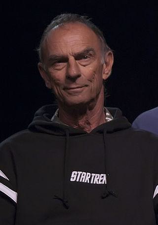 Marc Alaimo Height