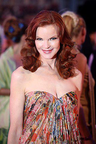 Marcia Cross Height