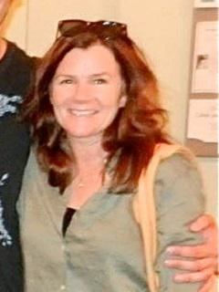 Mare Winningham Height