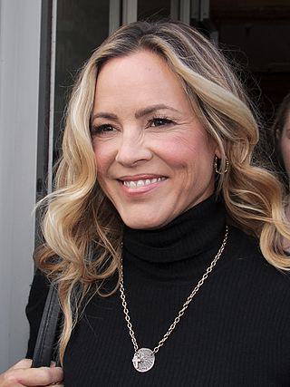 Maria Bello Height