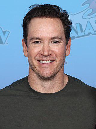 Mark Paul Gosselaar Height