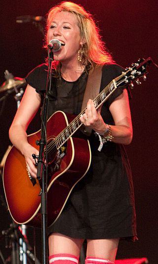 Martha Wainwright Height