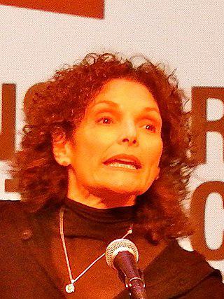 Mary Elizabeth Mastrantonio Height