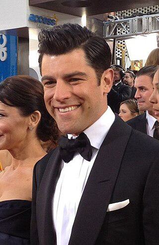 Max Greenfield Height