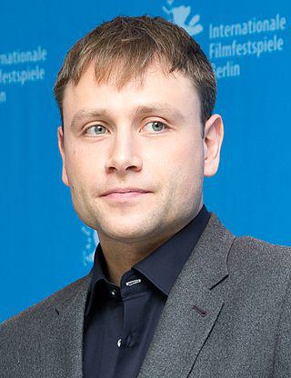 Max Riemelt Height