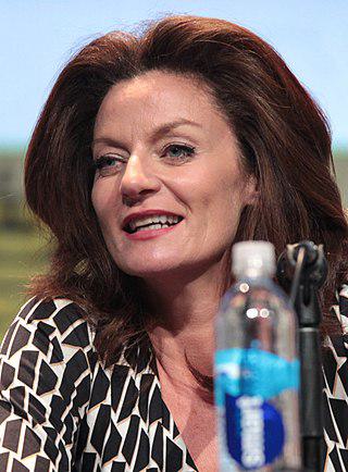 Michelle Gomez Height