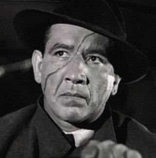 Mike Mazurki Height