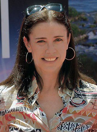 Mimi Rogers Height