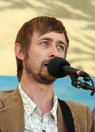 Neil Hannon Height