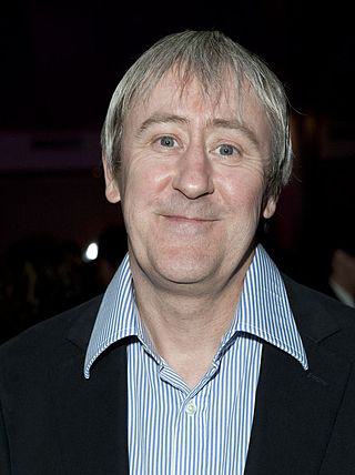 Nicholas Lyndhurst Height