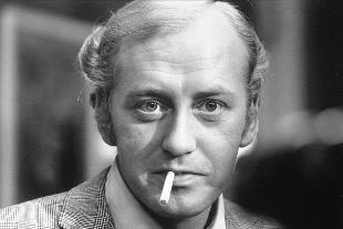 Nicol Williamson Height