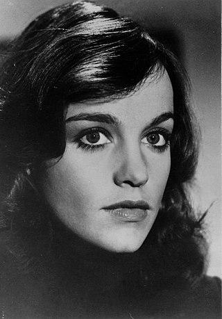 Pamela Sue Martin Height