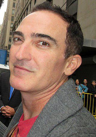 Patrick Fischler Height