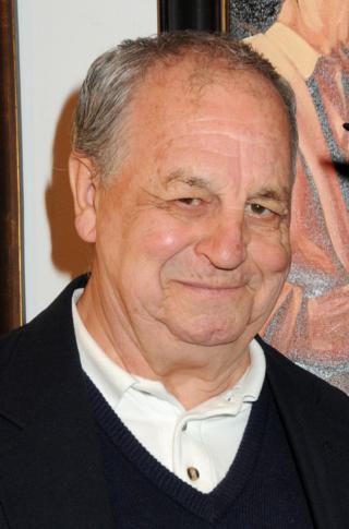 Paul Dooley Height