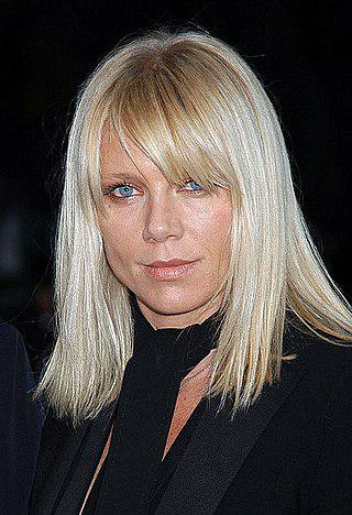 Peta Wilson Height