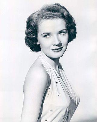 Polly Bergen Height