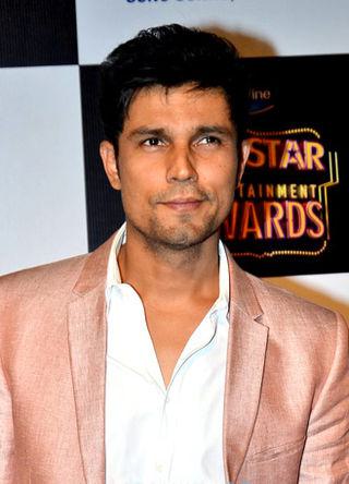 Randeep Hooda Height