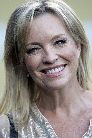 Rebecca Gibney Height