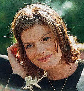 Rene Russo Height