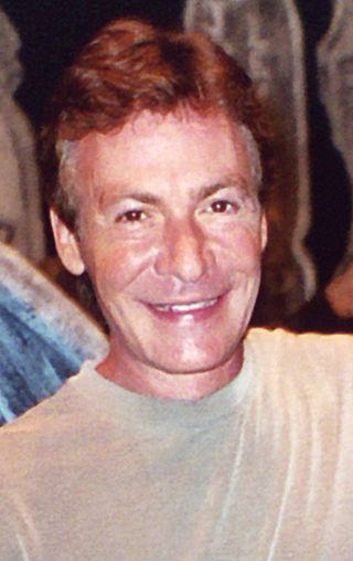 Robin Sachs Height