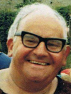 Ronnie Barker Height