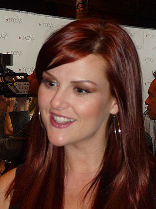 Sara Rue Height