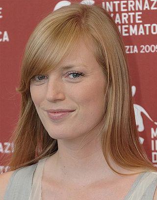 Sarah Polley Height