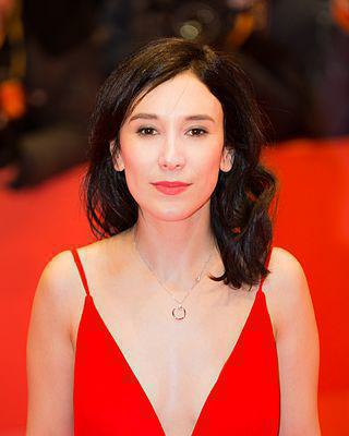 Sibel Kekilli Height