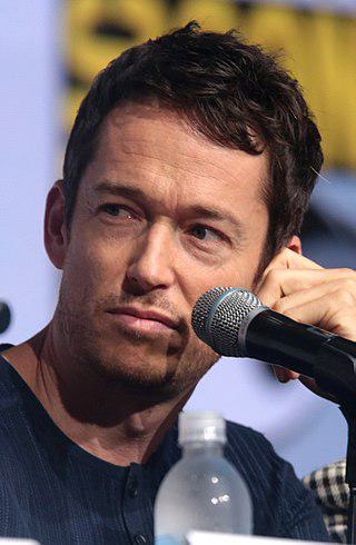 Simon Quarterman Height