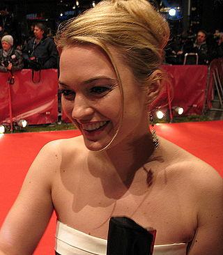 Sophia Myles Height