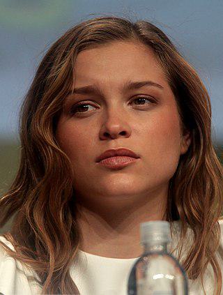 Sophie Cookson Height