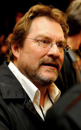 Stephen Root Height