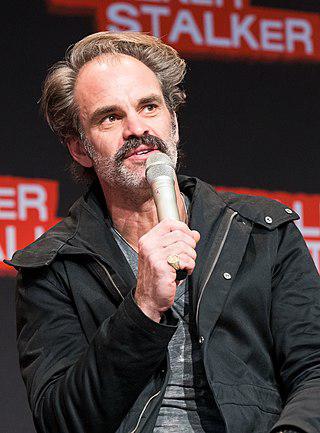 Steven Ogg Height