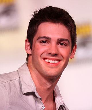 Steven R. McQueen Height