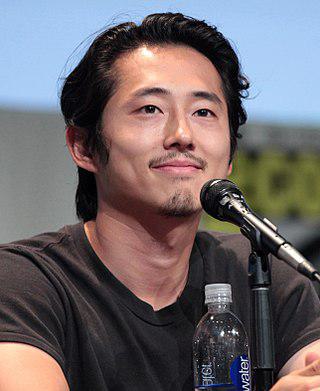 Steven Yeun Height